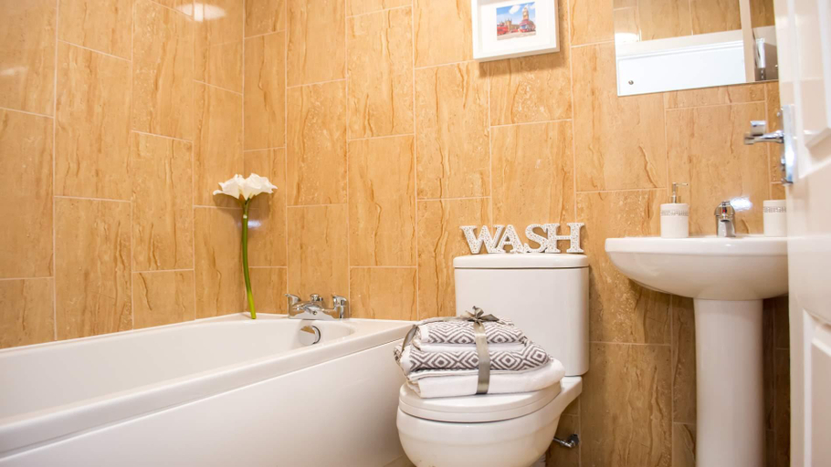 Bathroom 4, Trivelles Gatwick, West Sussex