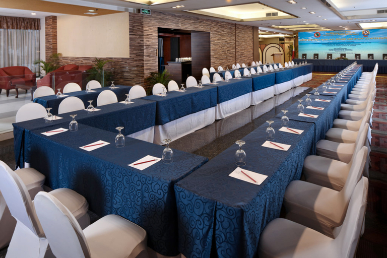 Business Facilities 24
