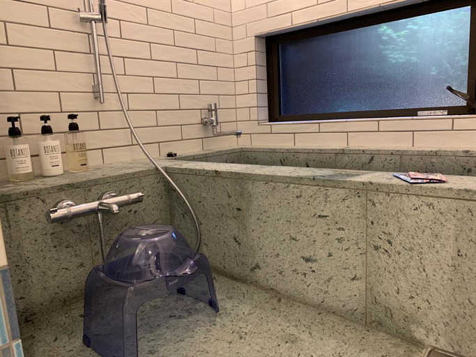 Bathroom 3, Chizuruan, Kyoto