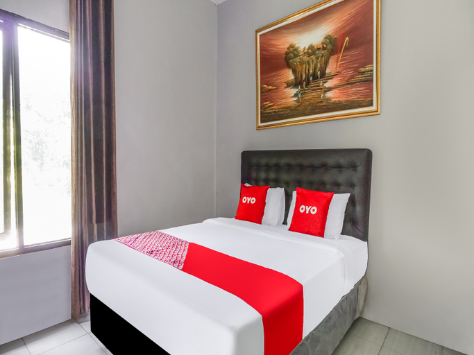 Bedroom 1, OYO 90887 Villa Sri Rejeki, Pasuruan