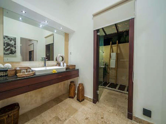 Bathroom 4, Villa Damai Gajah 2 BR Ubud, Gianyar