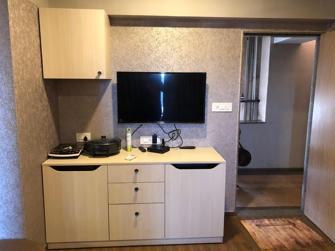 Others 5, WEEKEND ADDRESS SUITE ROOM, Surat