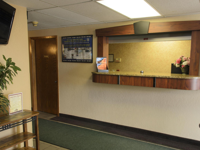 Public Area 3, North Star Hotel Pictured Rocks, Alger