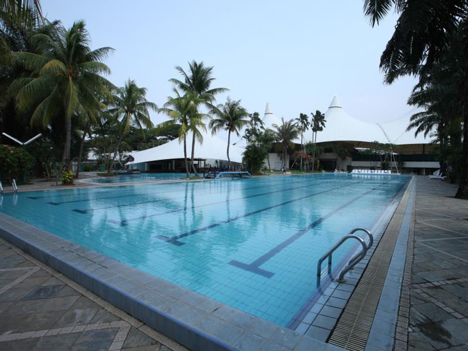 Sport & Beauty, Bungalow Modern Golf & Country Club, Tangerang