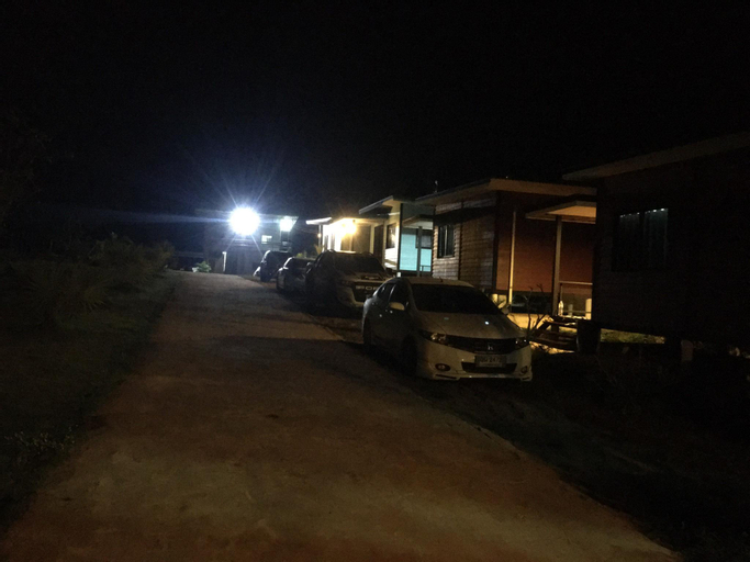 Others 5, Ban Natthaphumin, Wang Num Khiaw