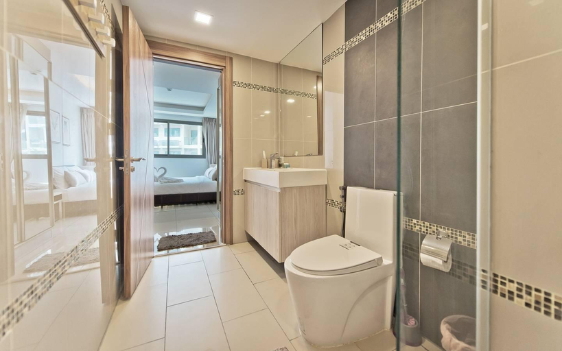 Bathroom 3, QUIET PALCE 1 Bedroom in Laguna Beach Resort 2., Pattaya