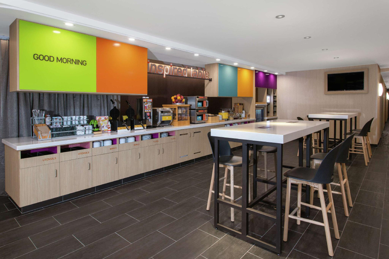 Food & Drinks 4, Home2 Suites by Hilton Smithfield Providence, Providence
