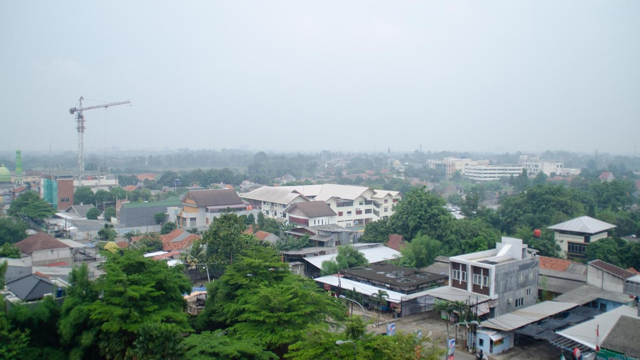 Exterior & Views 5, Nice and Cozy Studio at Serpong Greenview Apartment By Travelio, South Tangerang