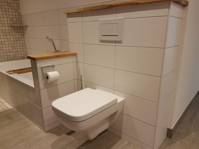 Bathroom 3, Apartment Rose, Schwalm-Eder-Kreis