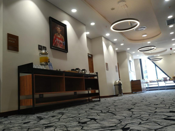 Public Area 4, Hilton Garden Inn Mbabane, Mbabane East