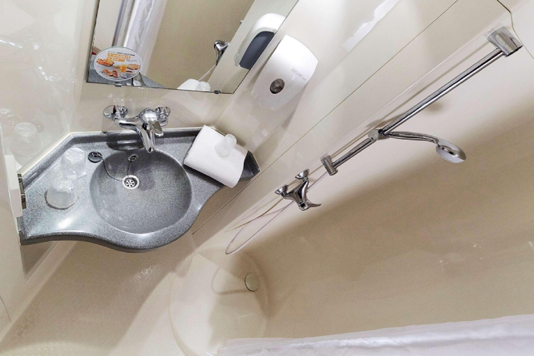 Bathroom, Premiere Classe MLV - Bussy Saint Georges, Seine-et-Marne