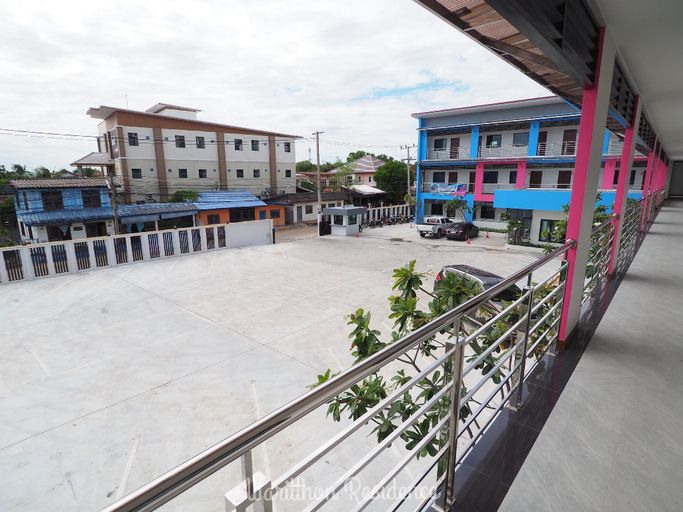 Others 4, Waritthon Residence, Muang Roi Et