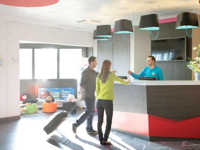 Public Area 3, ibis Styles Romans Valence Gare TGV, Drôme