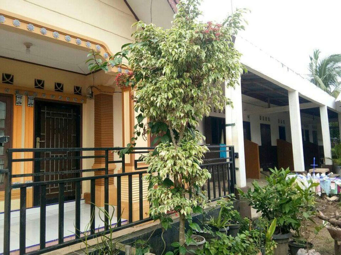 Exterior & Views 2, Anggita Guesthouse, Lima Puluh Kota
