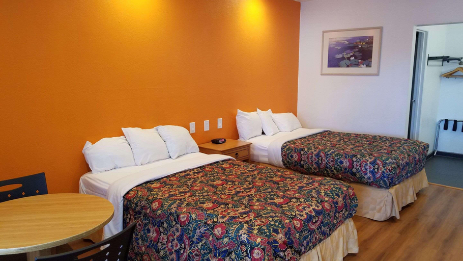 Bedroom 15