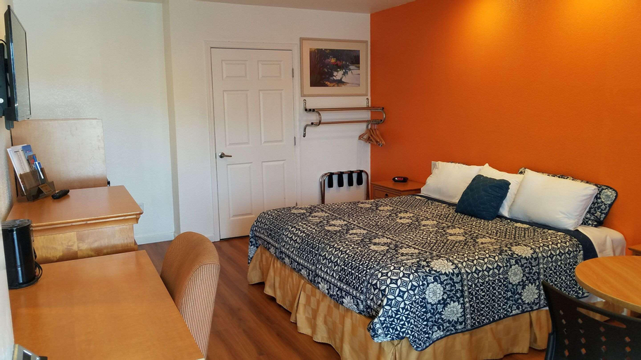 Bedroom 5