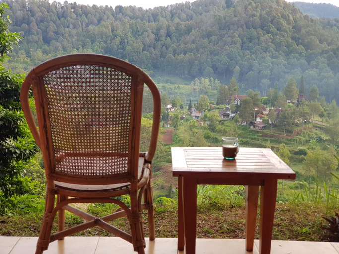 Exterior & Views 4, Cottage with Terrace - 3 : Argapuri Jungle Resort, Bandung