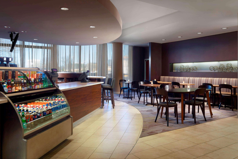 Food & Drinks 5, Sonesta Select Atlanta Cumberland Galleria, Cobb