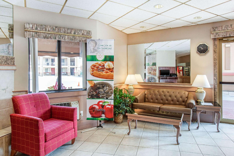 Public Area 2, Quality Inn Keystone near Mount Rushmore, Pennington