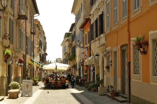 Apartment in Castel Gandolfo with terrace, Rome