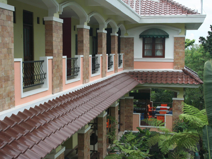 Exterior & Views 5, Villa Alicia, Sleman