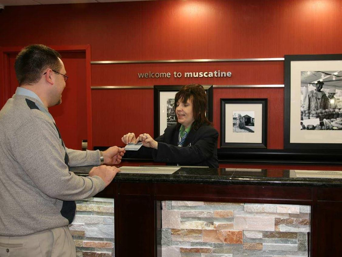 Public Area 2, Hampton Inn Muscatine, Muscatine