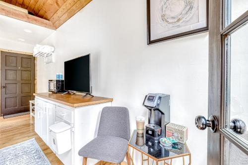 Sandy River Cozy Cottage, Clackamas