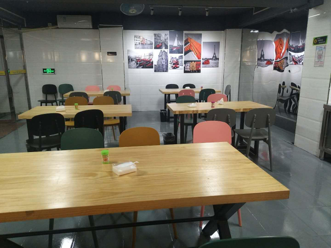 Food & Drinks 4, 7 Days Inn·Quanzhou Dehua Cidu Avenue, Quanzhou