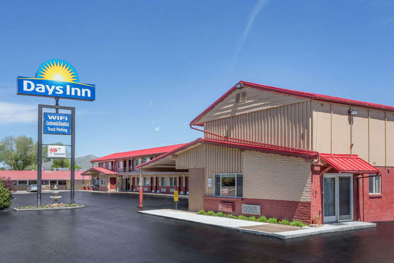 Exterior & Views 2, Days Inn by Wyndham Elko, Elko