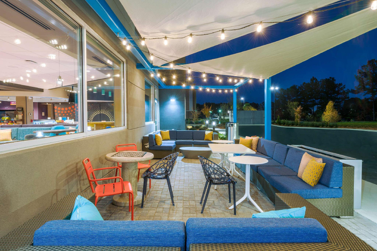 Public Area 2, Tru by Hilton Savannah Airport, Chatham