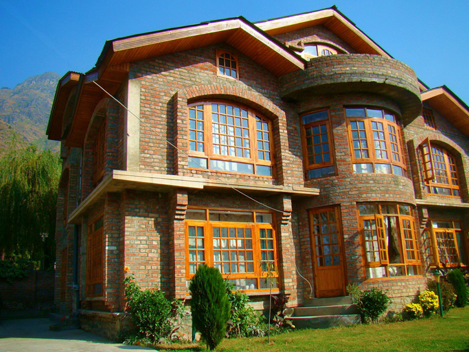 Others 4, Hillscape Inn, Srinagar