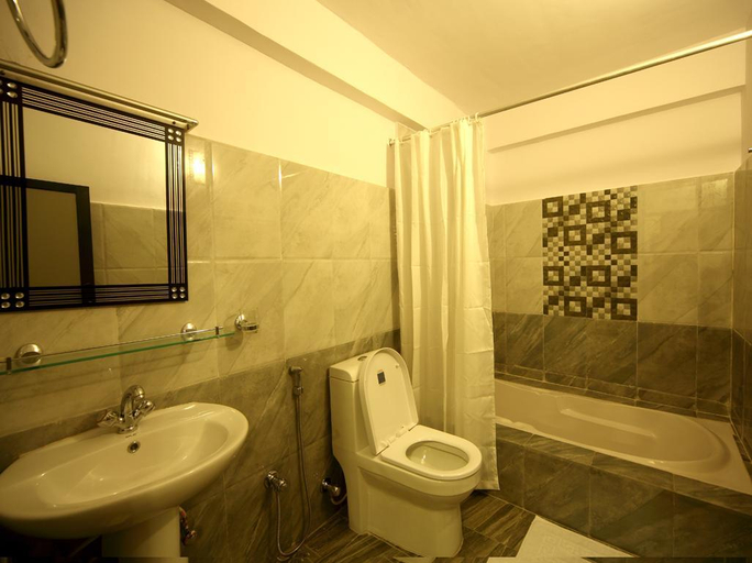 Bathroom 5, New Hotel Panda, Bagmati