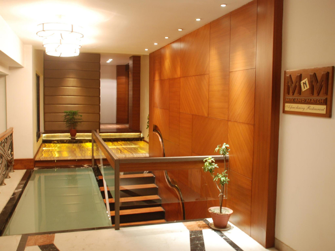 Food & Drinks 5, The Maya Hotel, Jalandhar