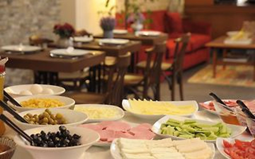 Food & Drinks, Three Apples Taksim Suites/Residence, Beyoğlu
