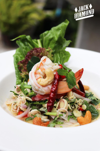 Food & Drinks 15