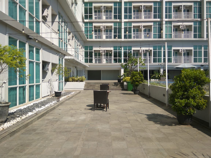 Exterior & Views, Private Studio Room at Taman Melati Jatinangor Apartment By Travelio, Sumedang