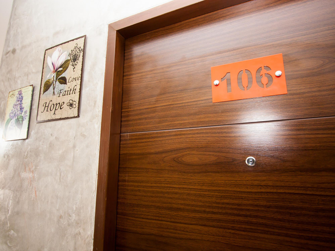 Public Area 2, Journey Hostel Surat, Muang Surat Thani