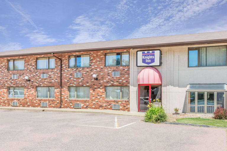 Exterior & Views, Knights Inn South Sioux City, Dakota