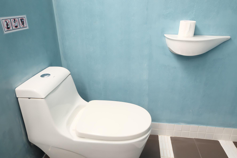 Bathroom 4, Hugga Pai, Pai