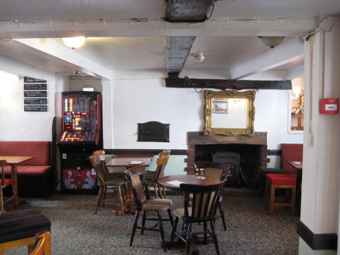 Food & Drinks 4, Old George Hotel, Milton Keynes