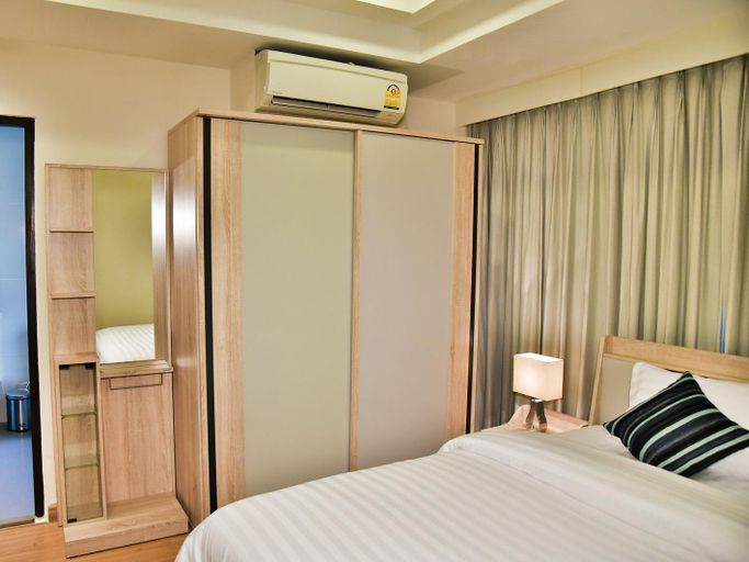 Bedroom 30