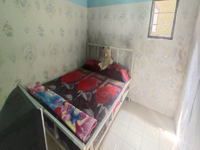 Bathroom 5, Suliyati Homestay, Banyuwangi
