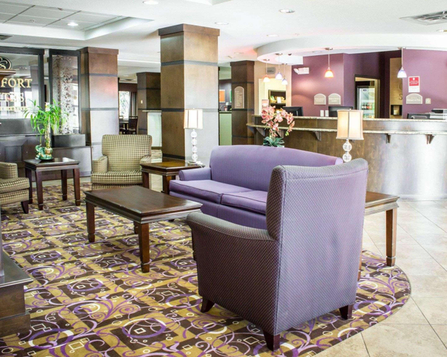 Public Area 2, Comfort Suites Sanford, Lee