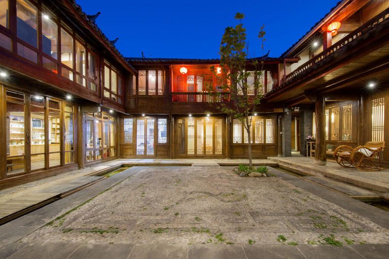 Others 5, Lijiang Banxicaotang Inn, Lijiang