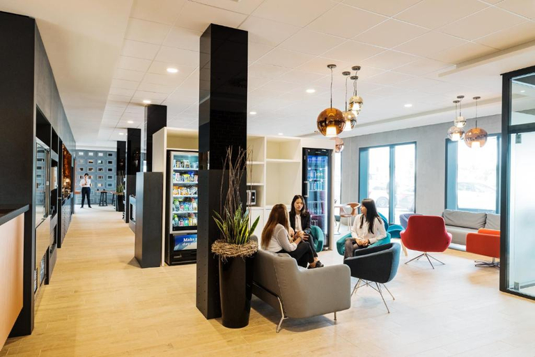 Public Area 3, B&B Hotel Zürich Airport Rümlang, Dielsdorf