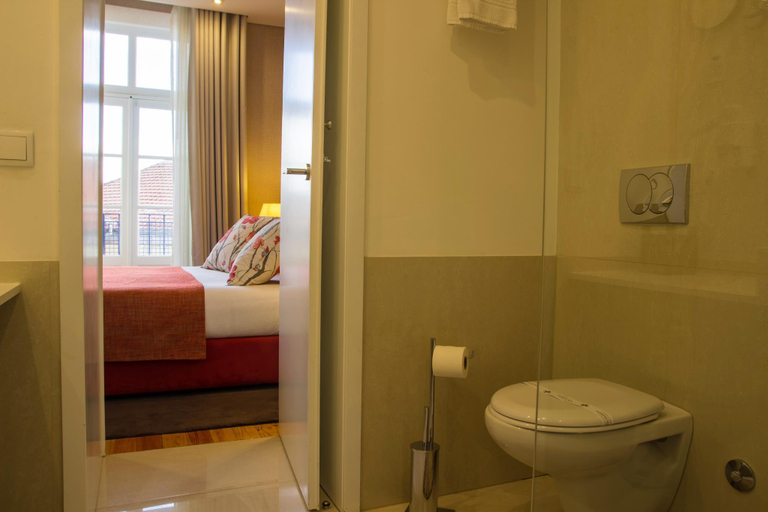 Bathroom 4, Casas do Porto - Ribeira Apartments, Porto