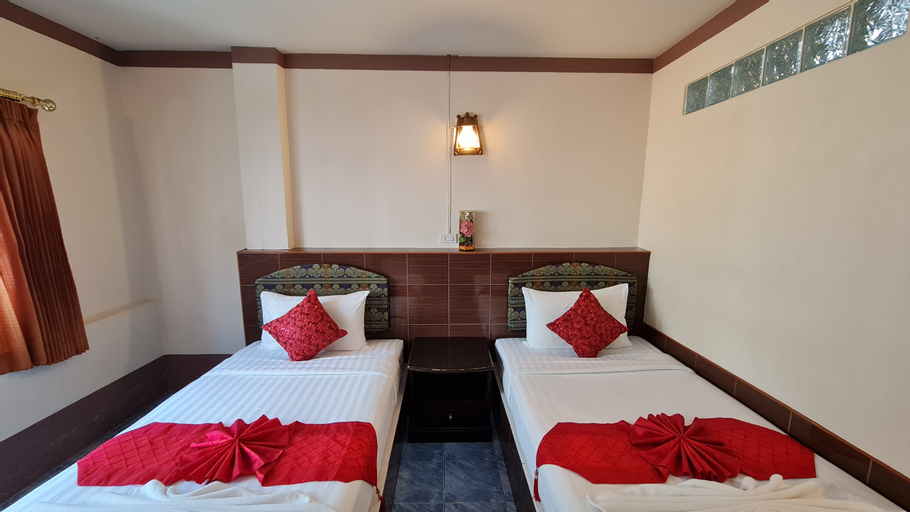 Bedroom 6