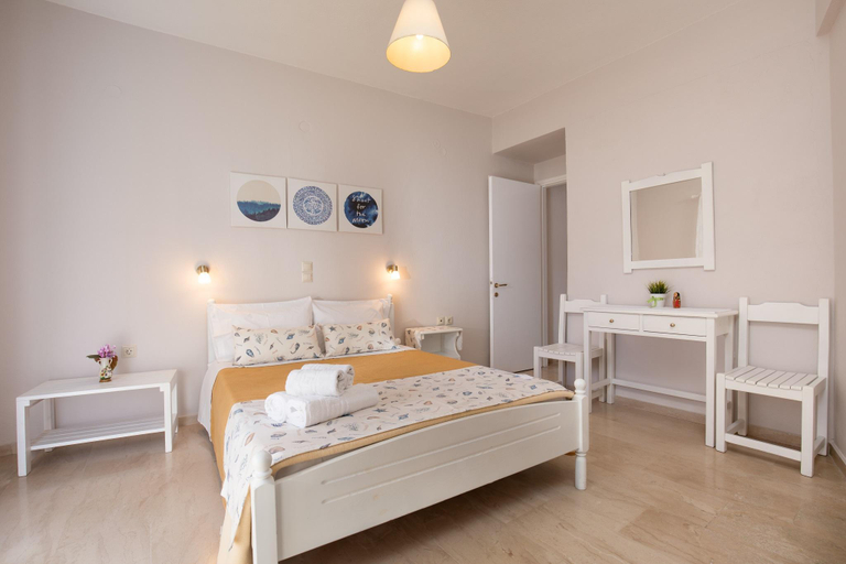 Bedroom 3, Bella Vista Beach Hotel, Ionian Islands
