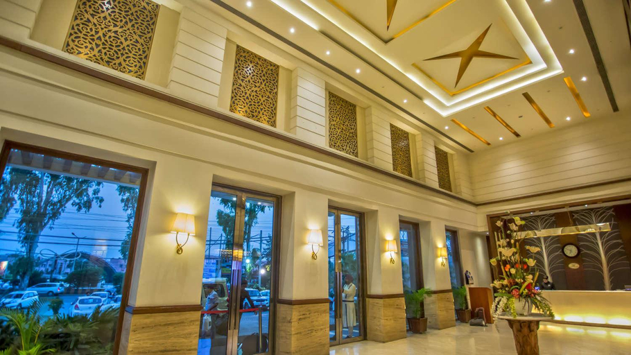 Public Area 3, Sarovar Portico Jalandhar, Jalandhar