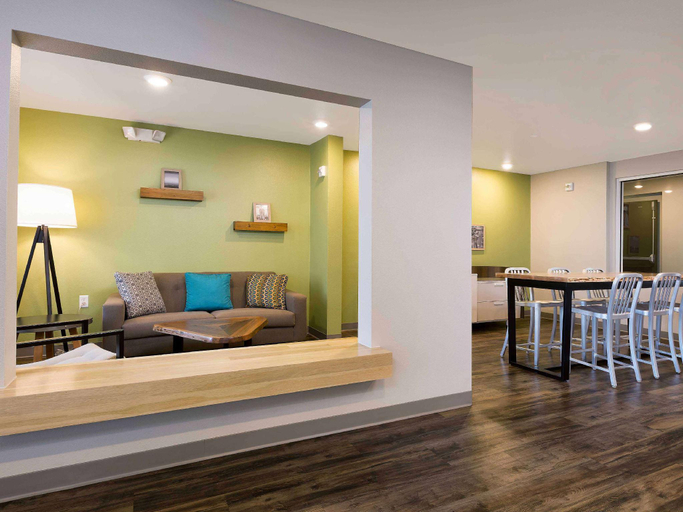 Public Area 2, Mountain View Motel, Inyo
